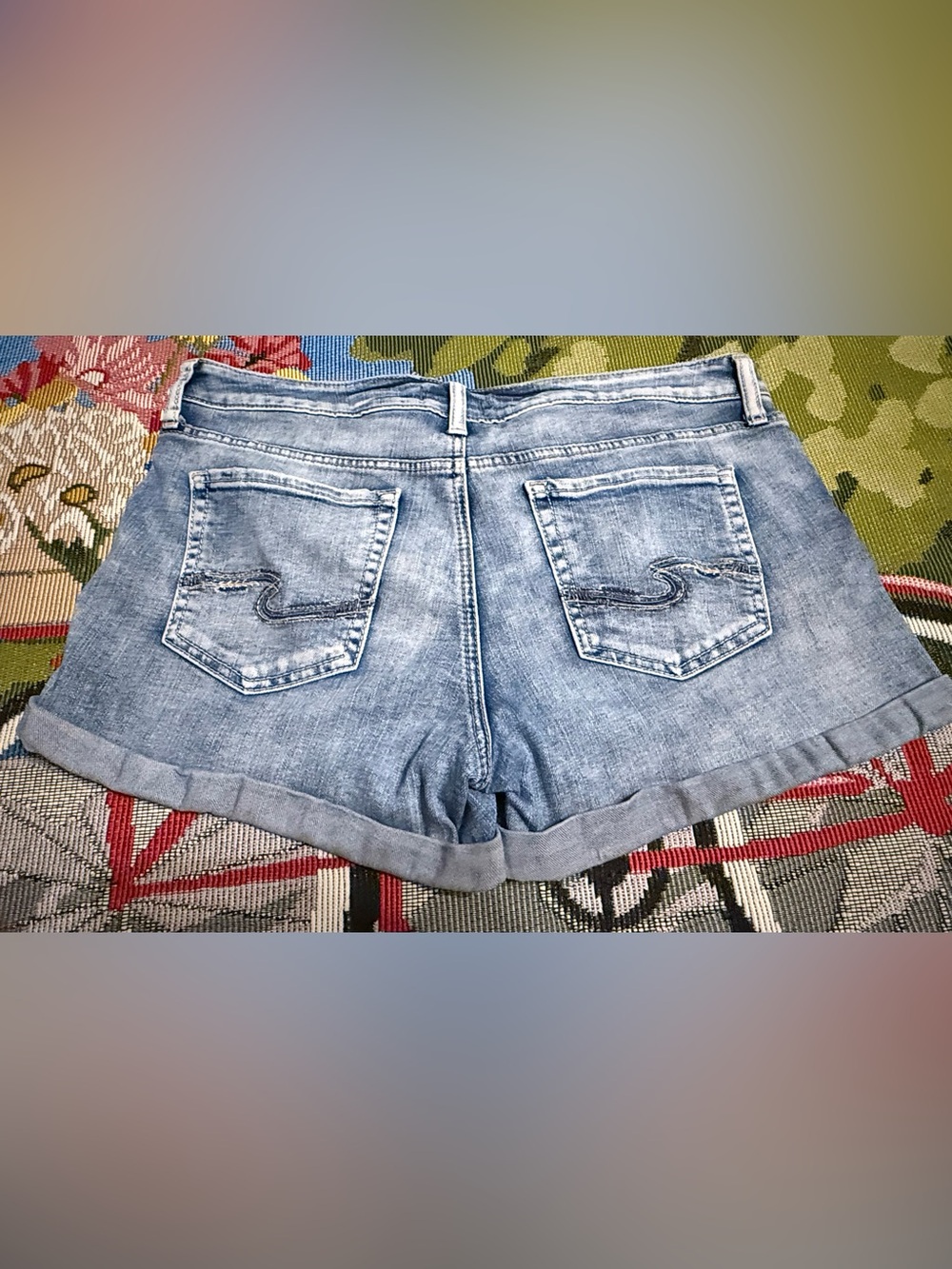Silver Jeans Elyse Light Blue Rolled Cuff Denim Shorts - Picture 2 of 7